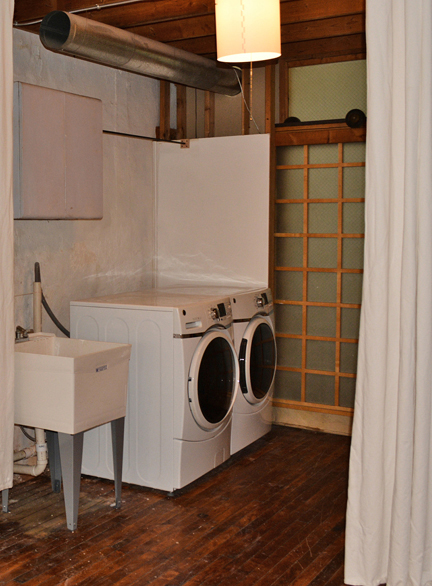 Loft 2F as an in unit washer, dryer and utility sink